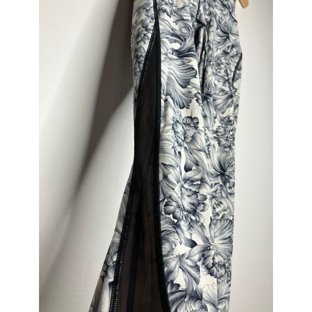 Lululemon Women's Size 6 Train Times 7/8 Pant Floral Leggings - Picture 6 of 12